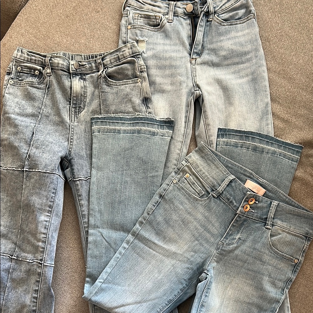 Pack of 3 Stylish Girl’s Light Blue Jeans-one Flare, two Straight Leg